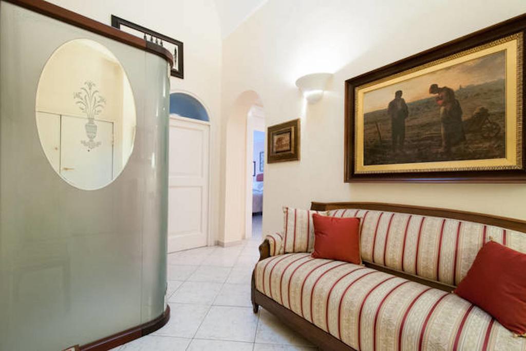 Turenum Apartment Trani Εξωτερικό φωτογραφία
